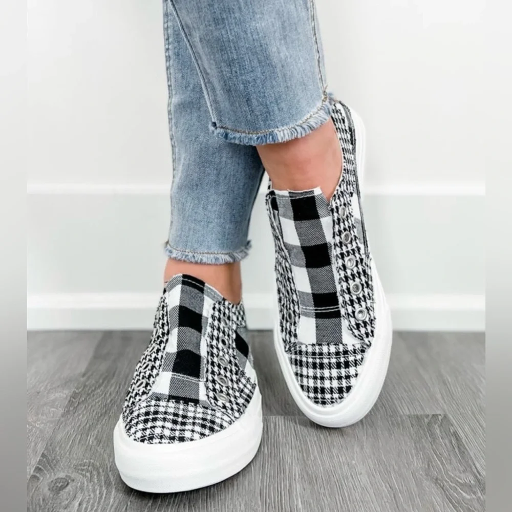 *NWOT Gypsy Jazz Buffalo Plaid Slip On Sneakers - Picture 2 of 7
